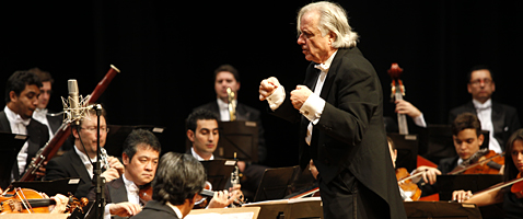 Concerto Especial comemorativo da temporada Sesi de Musica 2011. Foto: Julia Moraes