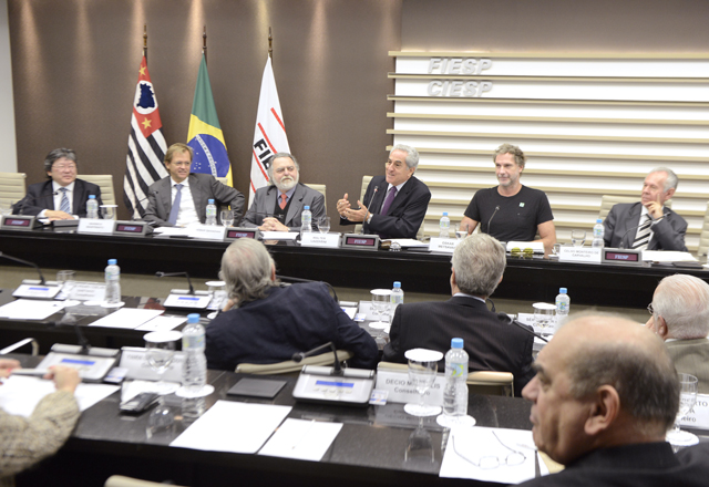 A reunião do Cosema foi conduzida pelo presidente do Conselho, Walter Lazzarini. Foto: Helcio Nagamine/Fiesp