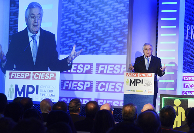 Afif Domingos: “Vamos baixar o prazo de abertura para no máximo cinco dias”. Foto: Helcio Nagamine/Fiesp Afif Domingos: “Vamos baixar o prazo de abertura para no máximo cinco dias”. Foto: Helcio Nagamine/Fiesp