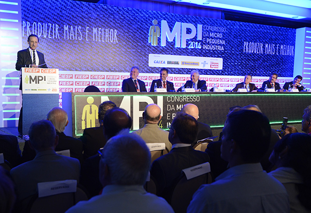Skaf na abertura do MPI: “O caminho é simplificar, baratear”. Foto: Helcio Nagamine/Fiesp Imagem relacionada a matéria - Id: 1552977596