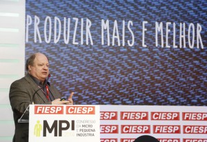 Roy Martelanc, professor da FIA: Foto: Everton Aamro/Fiesp Imagem relacionada a matéria - Id: 1558647605