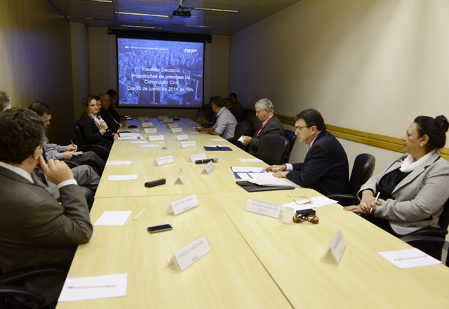 A reunião do Grupo de Trabalho do Deconcic: debate alinhado com o mercado. Foto: Helcio Nagamine/Fiesp A reunião do Grupo de Trabalho do Deconcic: debate alinhado com o mercado. Foto: Helcio Nagamine/Fiesp