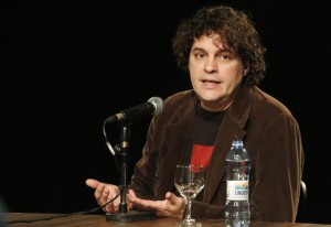 Costa Pinto: “A Bienal é a loja de departamento dos livros”. Foto: Beto Moussalli/Fiesp Costa Pinto: “A Bienal é a loja de departamento dos livros”. Foto: Beto Moussalli/Fiesp