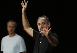 Lazzaratto: “A encenação dessa montagem do Ricardo III tem como foco o desmascaramento do jogo político”. Foto: Beto Moussalli/Fiesp Lazzaratto: “A encenação dessa montagem do Ricardo III tem como foco o desmascaramento do jogo político”. Foto: Beto Moussalli/Fiesp
