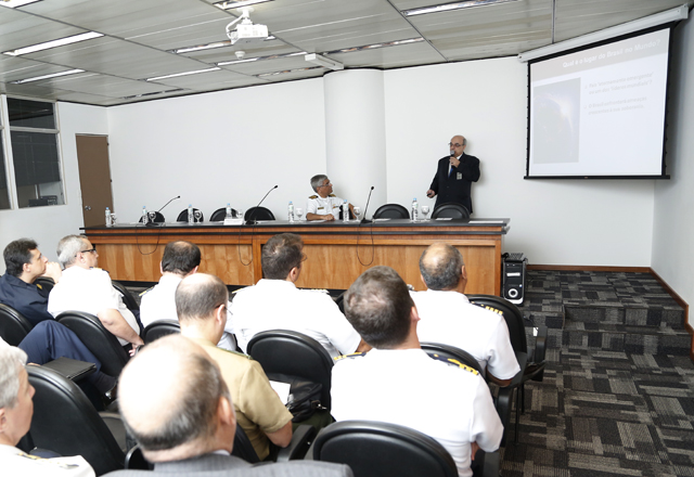 A apresentação do Comdefesa para os alunos da  Escola de Guerra Naval: ações da indústria de São Paulo. Foto: Everton Amaro/Fiesp
