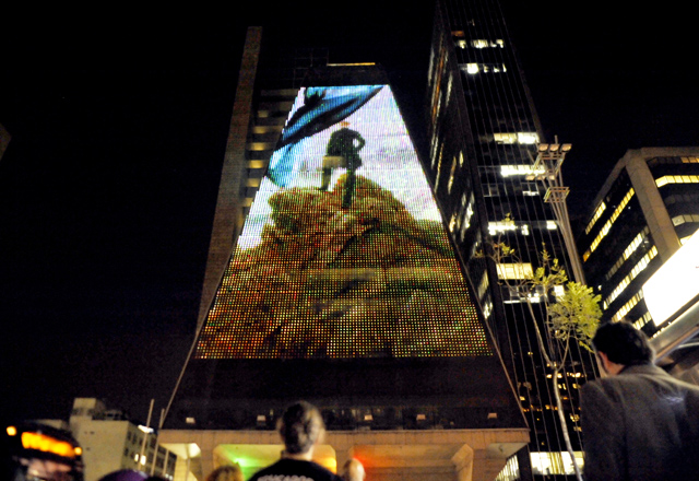 A Galeria Digital da Fiesp: para deixar a Paulista mais iluminada. Foto: Everton Amaro/Fiesp