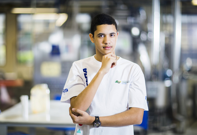 Segundo Matheus, entrar no Senai-SP mudou sua vida. Foto: Everton Amaro/Fiesp Imagem relacionada a matéria - Id: 1558344608