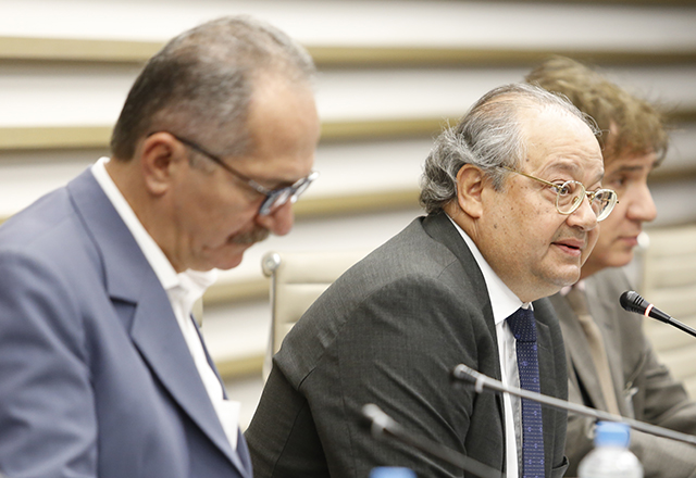 Ministro Aldo Rebelo (à esquerda) e Mario Frugiuele durante reunião do Comitê do Desporto da Fiesp em março deste ano. Foto: Everton Amaro/Fiesp Imagem relacionada a matéria - Id: 1553511894