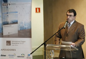 Valdemir Romero, diretor do Deconcic, durante lançamento do Panorama da Situação das Instalações Elétricas Prediais no Brasil. Foto: Everton Amaro/Fiesp Imagem relacionada a matéria - Id: 1544450216