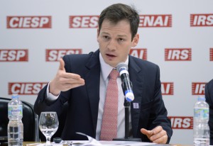 Daniel Penteado de Castro: “Cautelas assustam, mas o empresário precisa continuar sua atividade. Como nós temos uma resolução que legitima essa exigência, é importante fazer a lição de casa”. Foto: Helcio Nagamine/Fiesp Imagem relacionada a matéria - Id: 1555959050