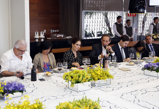 Paulo Skaf no almoço com jornalistas: “A Fiesp vai estar muitos a postos, sempre visando o que é melhor para o país, para a competitividade, para a geração de empregos”. Foto: Ayrton Vignola/Fiesp Imagem relacionada a matéria - Id: 1624070157