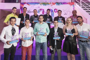 Vencedores da edição 2014 do Prêmio Francal Top de Estilismo. Foto: Divulgação Imagem relacionada a matéria - Id: 1569013935